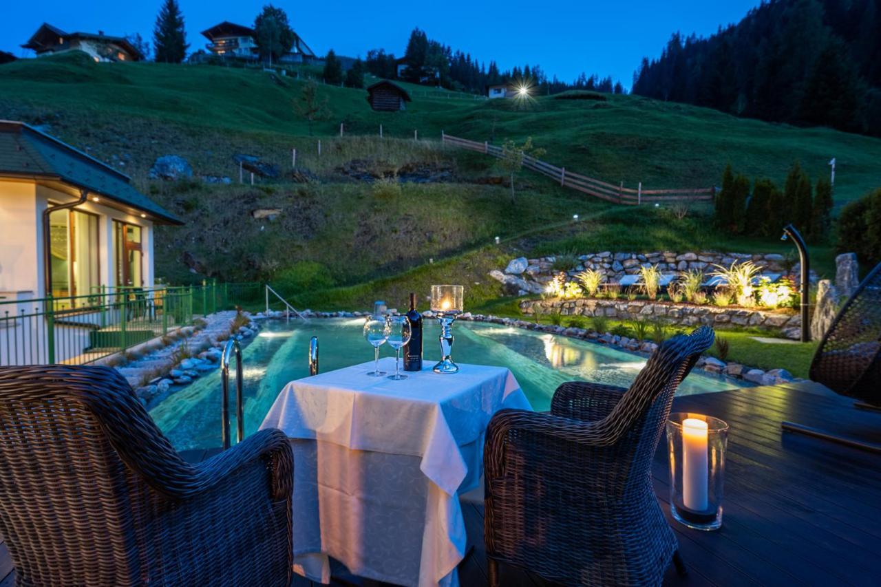 Natur-&Auszeithotel Hüttenwirt Hüttschlag Exterior foto